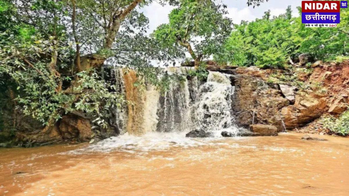 दोरदोरा जलप्रपात में उमड़ी भीड़, बालोद में बढ़ा पर्यटकों का आकर्षण